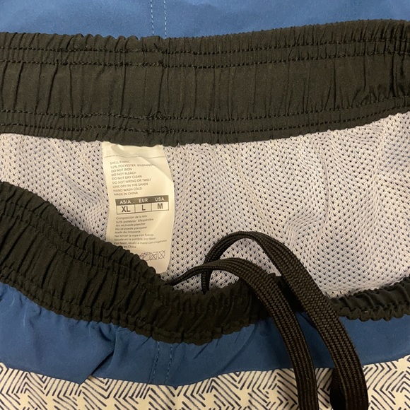 Silkworld Swim Trunks - Picture 3 of 3